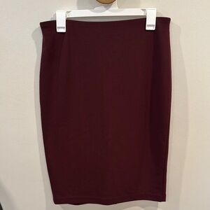 Premise Women’s Elegant Burgundy Pencil Skirt Stretch Slit in Back Size 8